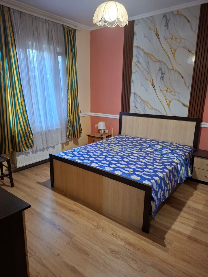 Apartment 2+1 for rent at the Paris Commune