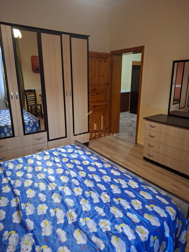 Apartment 2+1 for rent at the Paris Commune