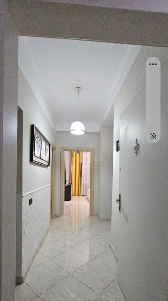 Appartamento 1+1 in affitto in Via Kavaja.