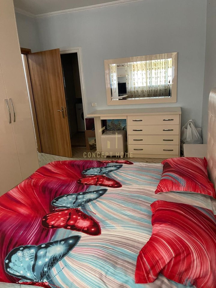 Shitet apartament 2+1 tek Kodra e Diellit