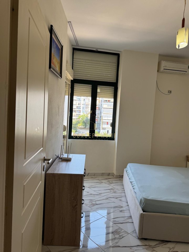 Apartment 2+1+2 for rent at Kthesa e Kamzes.