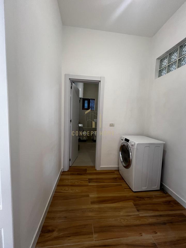 Jepet me qera shtepi private ne Paskuqan
