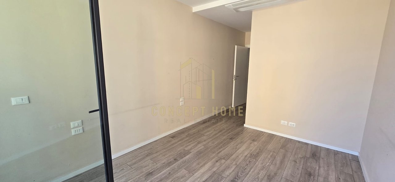 Dyqan  Me Qira në Rruga e Kosovarëve, Tiranë - 1500€ | 102 m²
