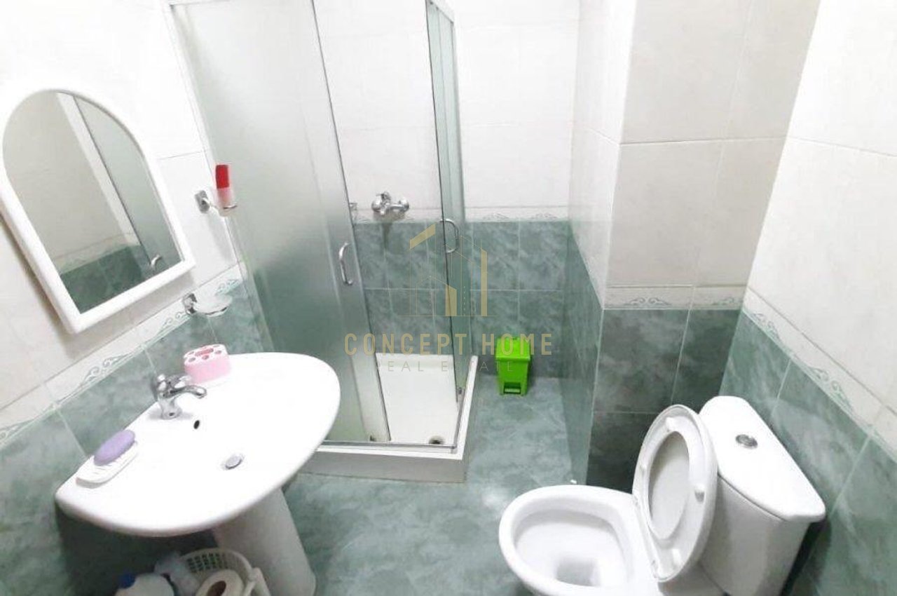 Jepet me qera apartament 2+1+2 tek Zogu i Zi