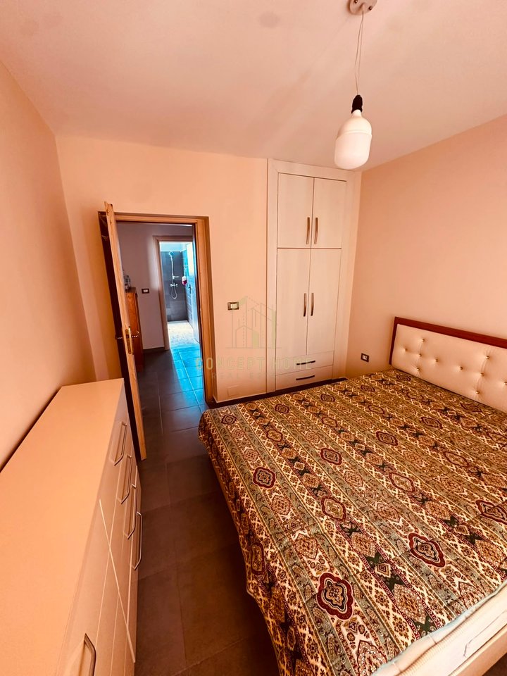Jepet me qera apartament 1+1 tek Rruga e Dibres