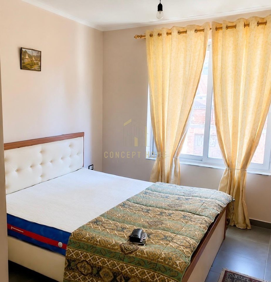 Jepet me qera apartament 1+1 tek Rruga e Dibres