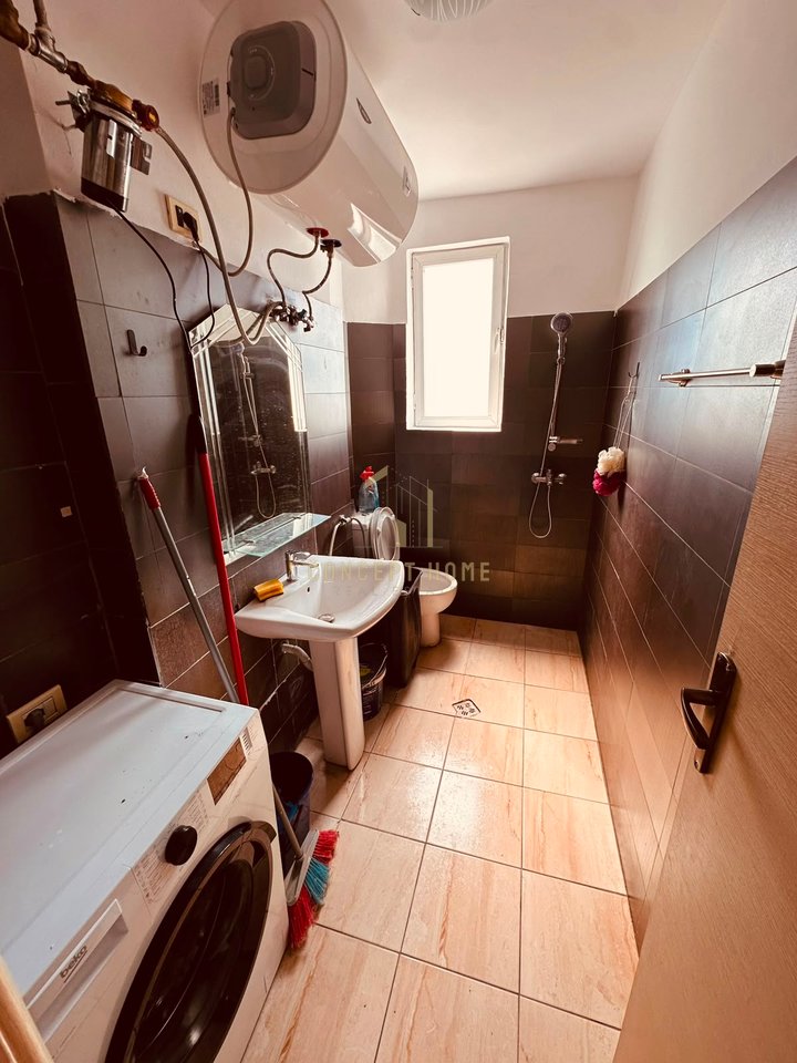Jepet me qera apartament 1+1 tek Rruga e Dibres