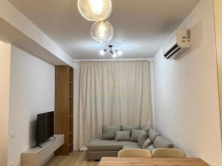 Jepet me qera apartament 2+1 ne Ali Dem