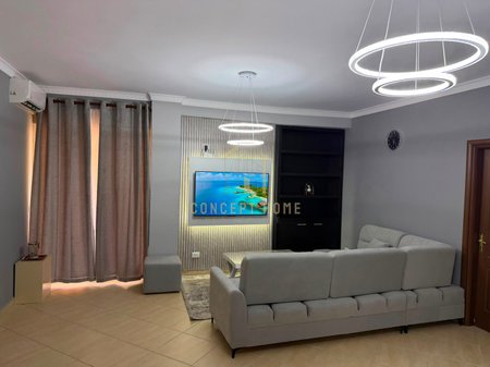 Apartament 3+1 me Qira në Kodra e Diellit, Tiranë - 750€ | 108 m²