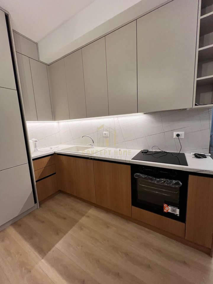 Jepet me qera apartament 2+1 ne Ali Dem