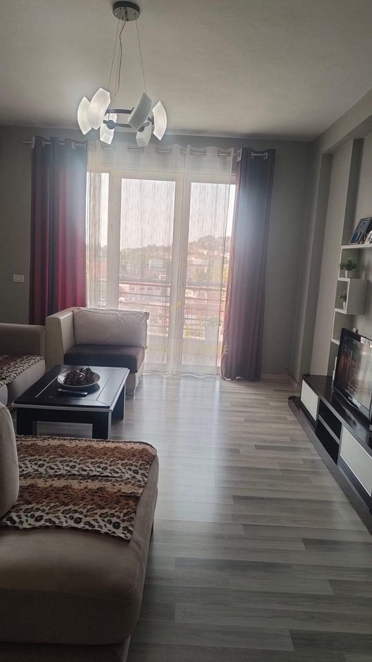 Jepet me qera apartament 2+1 ne Misto Mame