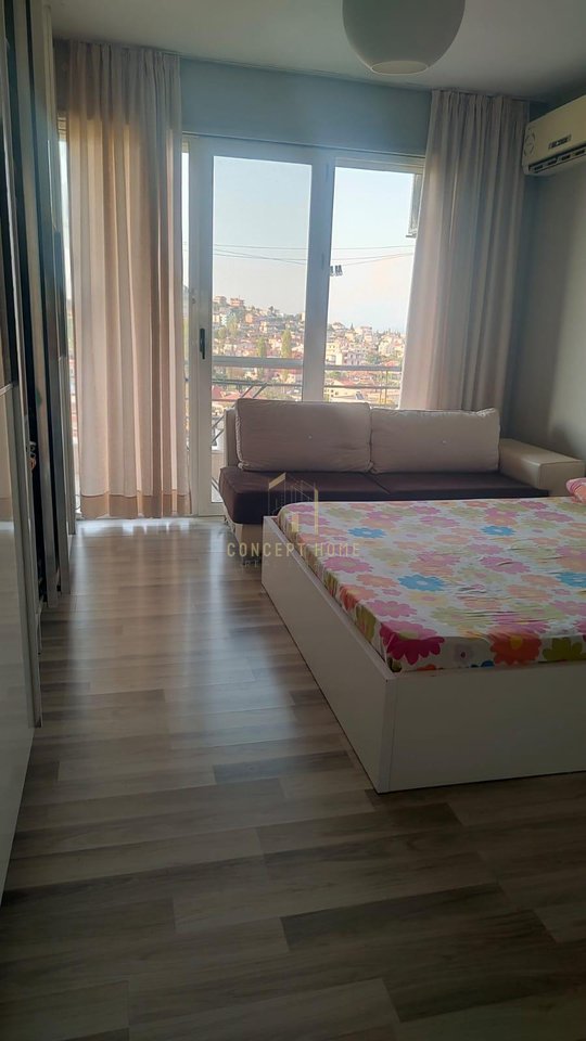 Jepet me qera apartament 2+1 ne Misto Mame