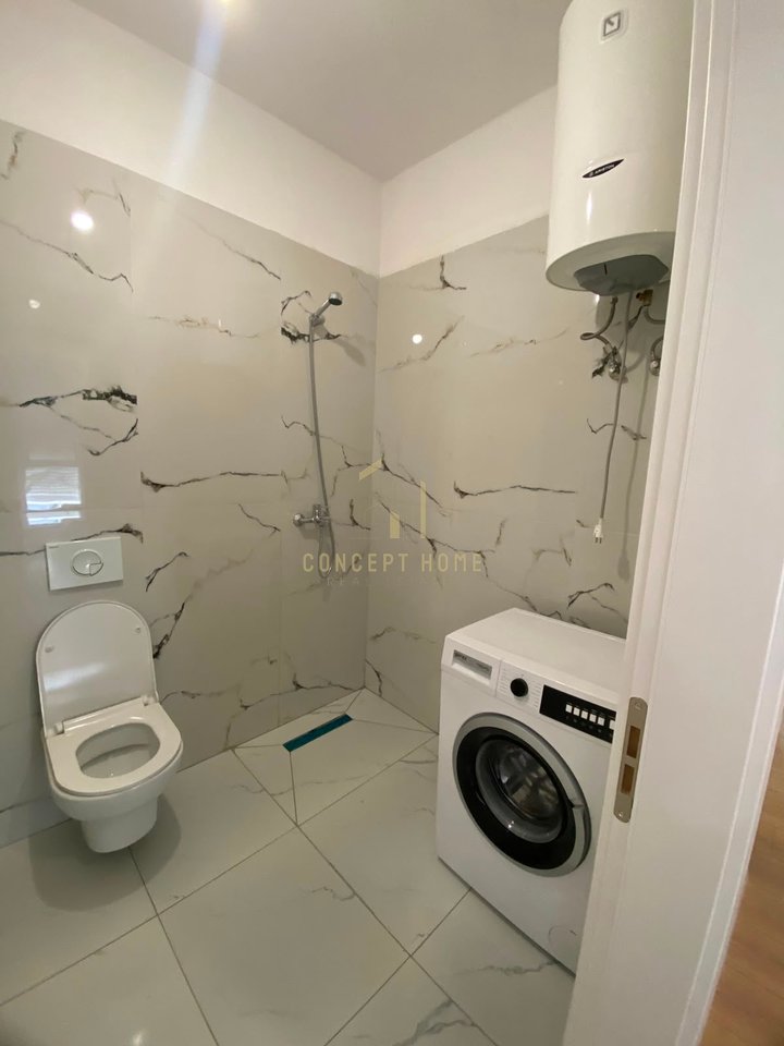 Jepet Apartament me qera 2+1+2 tek Univers City
