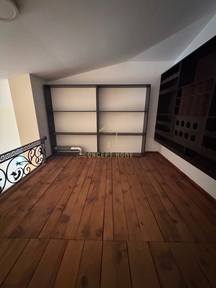 Shitet apartament 2+1+2 ne Fresk /Cmimi : 185milion e 600mij leke