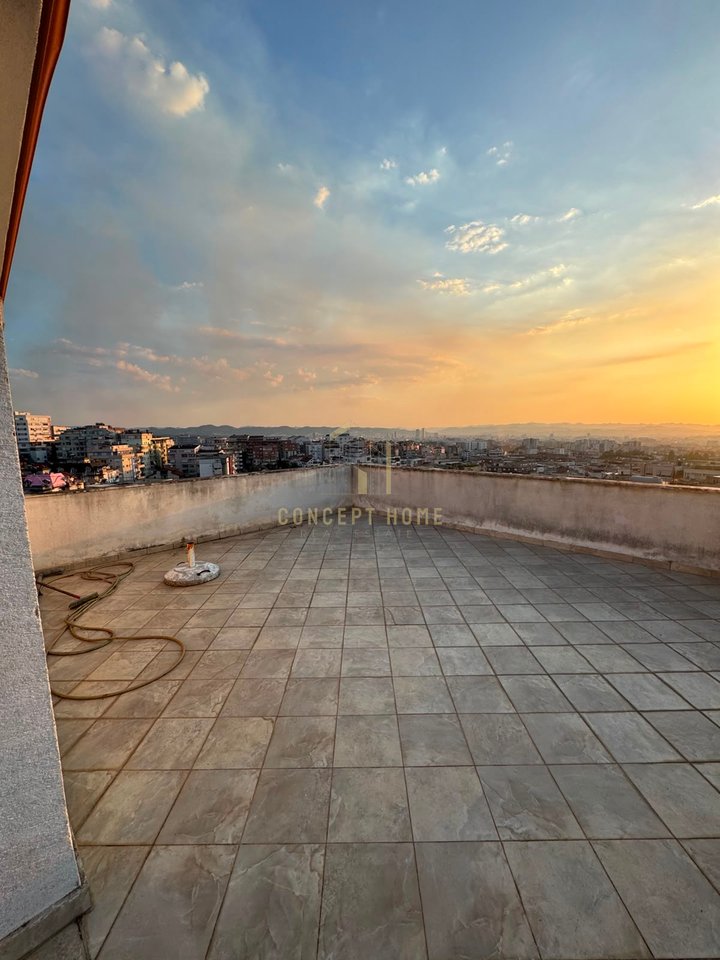 Shitet apartament 2+1+2 ne Fresk /Cmimi : 185milion e 600mij leke