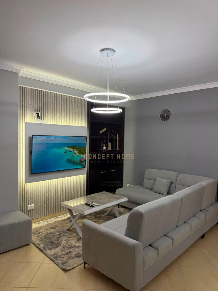 Apartament 3+1 me Qira në Kodra e Diellit, Tiranë - 750€ | 108 m²