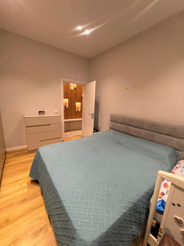 Jepet me qera apartament 2+1 tek Rruga e Dibres “Amerikan 2”