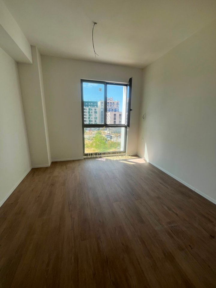 Apartament 1+1 per Shitje tek Bulevardi i Ri, Tirane – Park Avenue