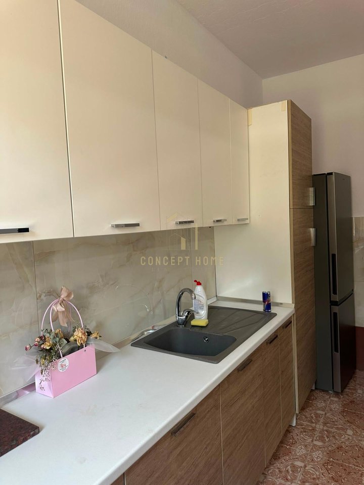Jepet me qera apartament 2+1 tek Kthesa e Kamzes