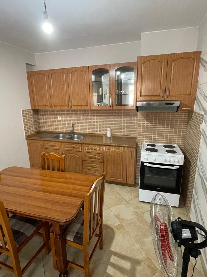 Apartment 2+1 for rent in Yzberisht