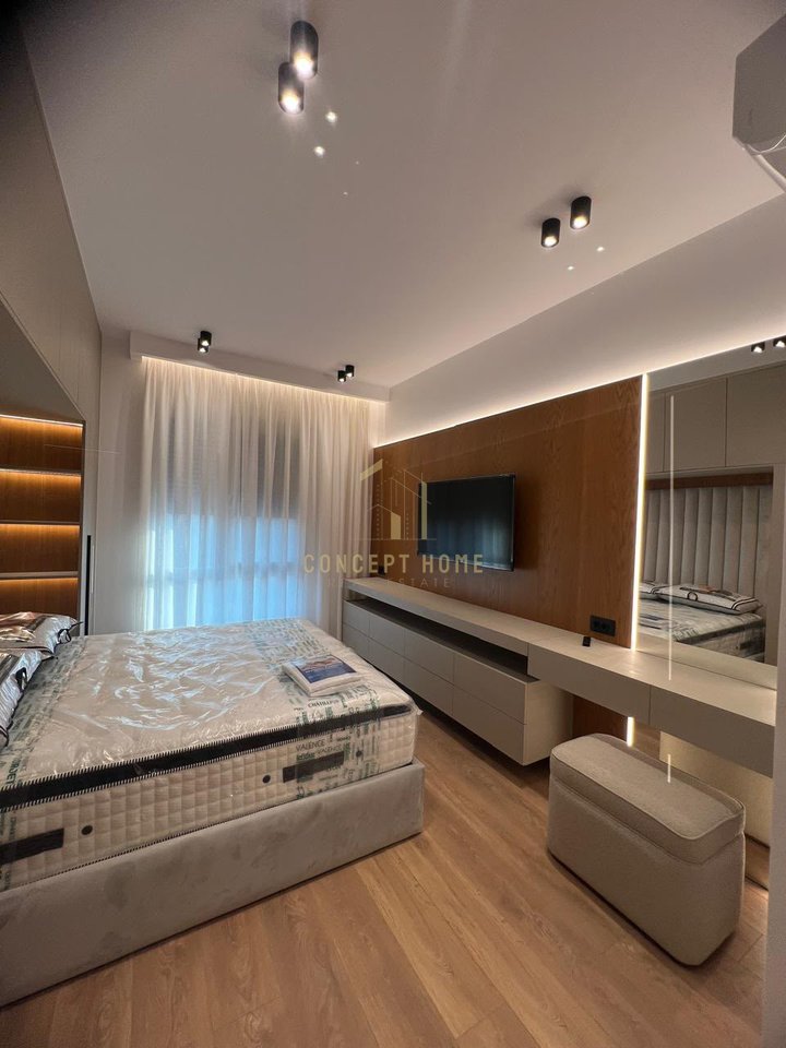 For rent 2+1 In Porcelan