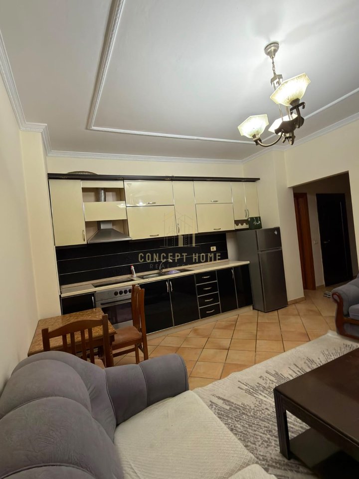Apartment 2+1 for rent in Astir.