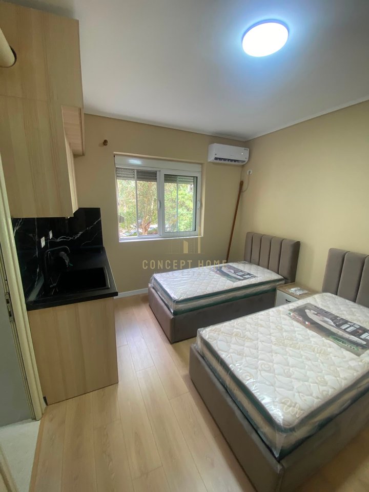 Jepet me qera garzonjere tek 21 Dhjetori