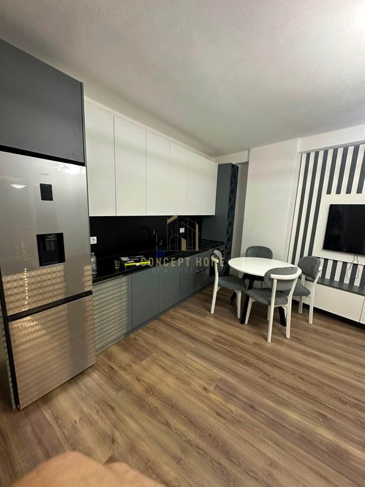 Appartamento 1+1 in vendita ad Astir