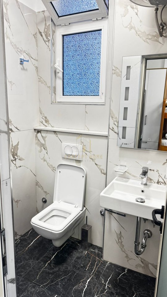 Garsoniere Me Qira në Rruga 5 Maji, Tiranë - 400€ | 40 m²
