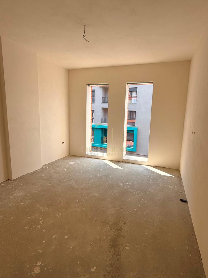 Shitet apartament 2+1 ne Paskuqan (Ringside Residence)