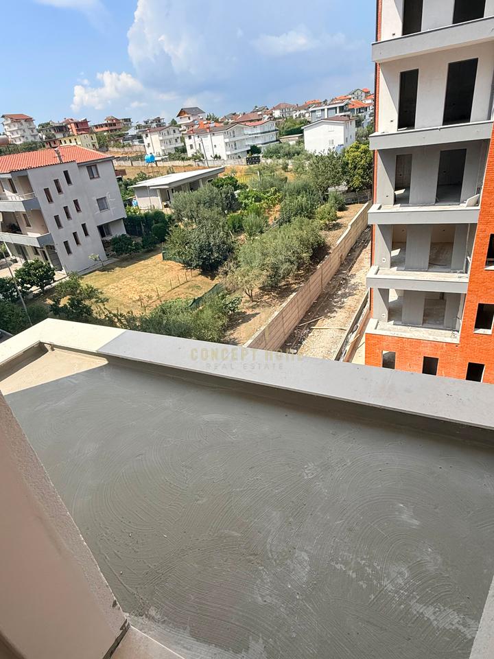 Shitet apartament 2+1 ne Paskuqan (Ringside Residence)
