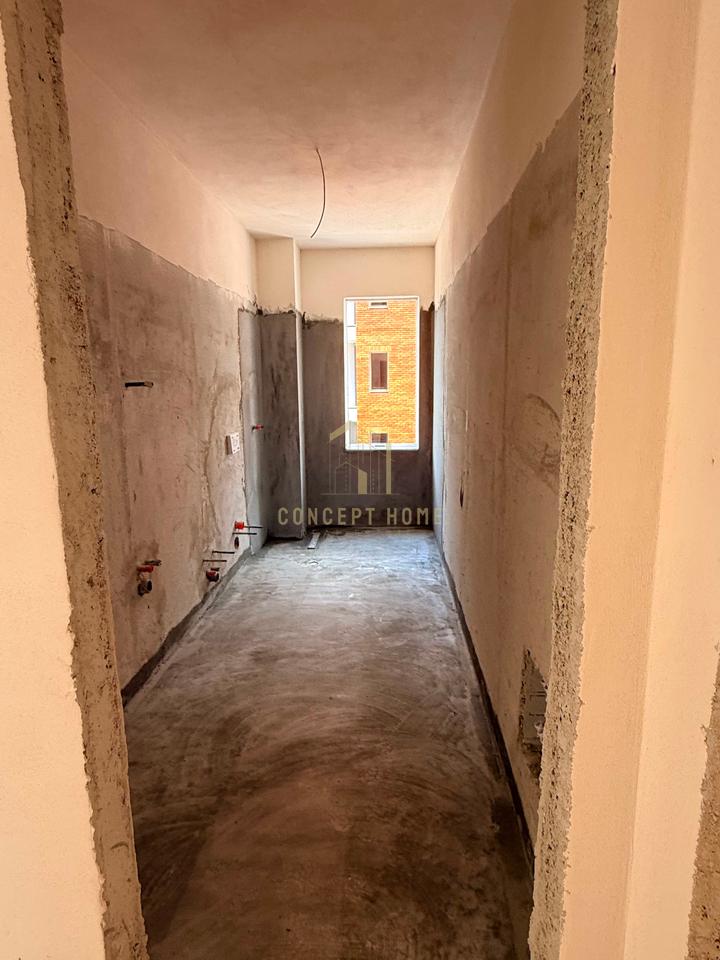 Shitet apartament 2+1 ne Paskuqan (Ringside Residence)