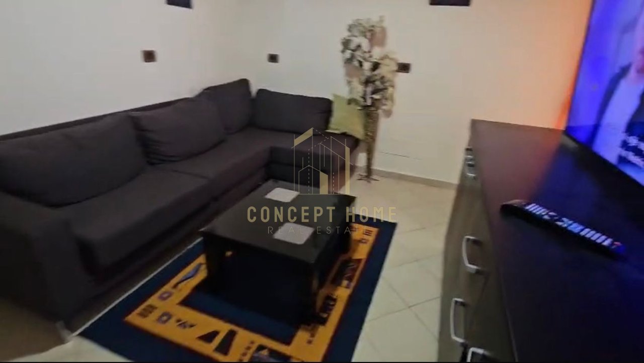 Appartamento 1+1 in Affitto in Via 5 Maggio, Tirana - 450€ | 55 m²