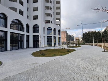 Business premises for rent in Astir (River Residence)