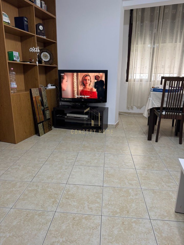 Appartamento 2+1 in affitto a Lapraka/40.000 lekë