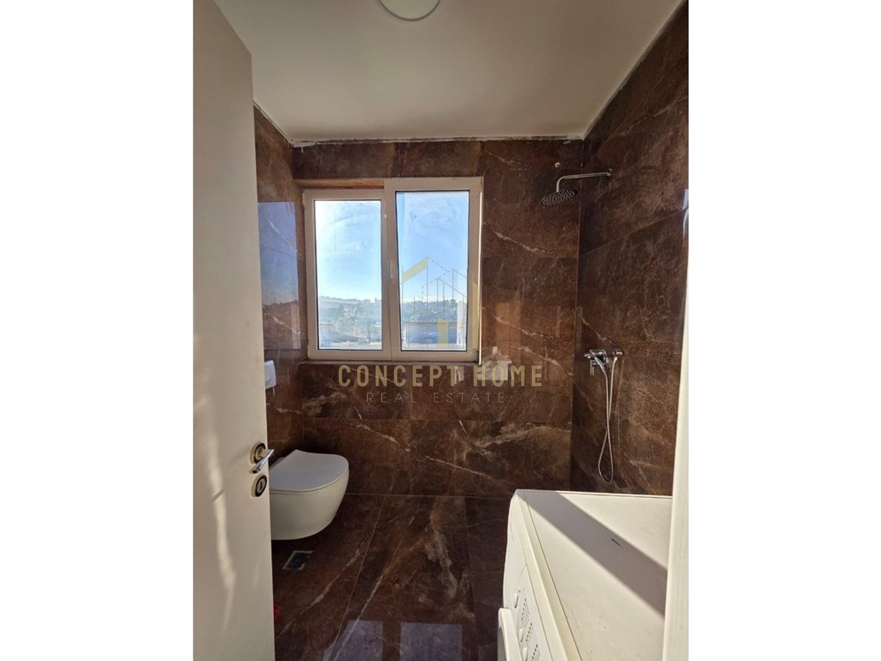 Apartament 2+1+2 ne Shkoze