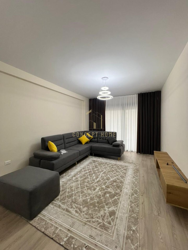 Apartament 2+1+2+Post Parkimi Me Qira tek Liqeni i Thatë, Tiranë - 1200€ | 120 m²