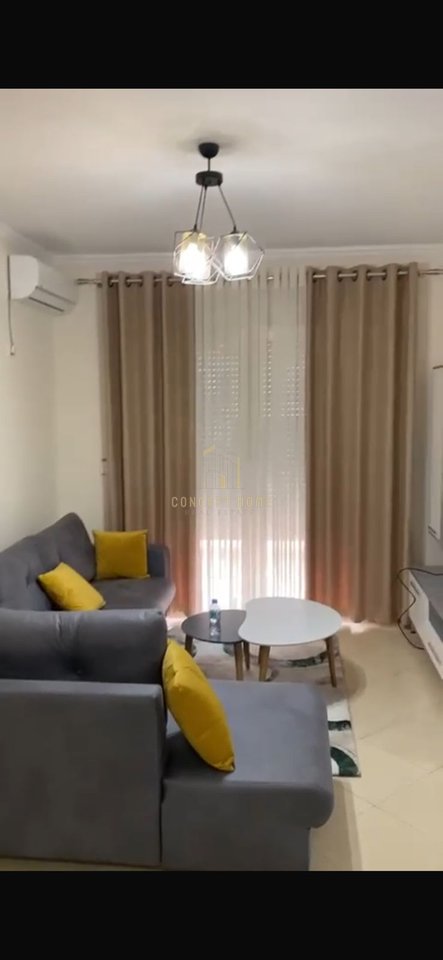 Jepet me qera apartament 1+1 tek Kthesa e Kamzes