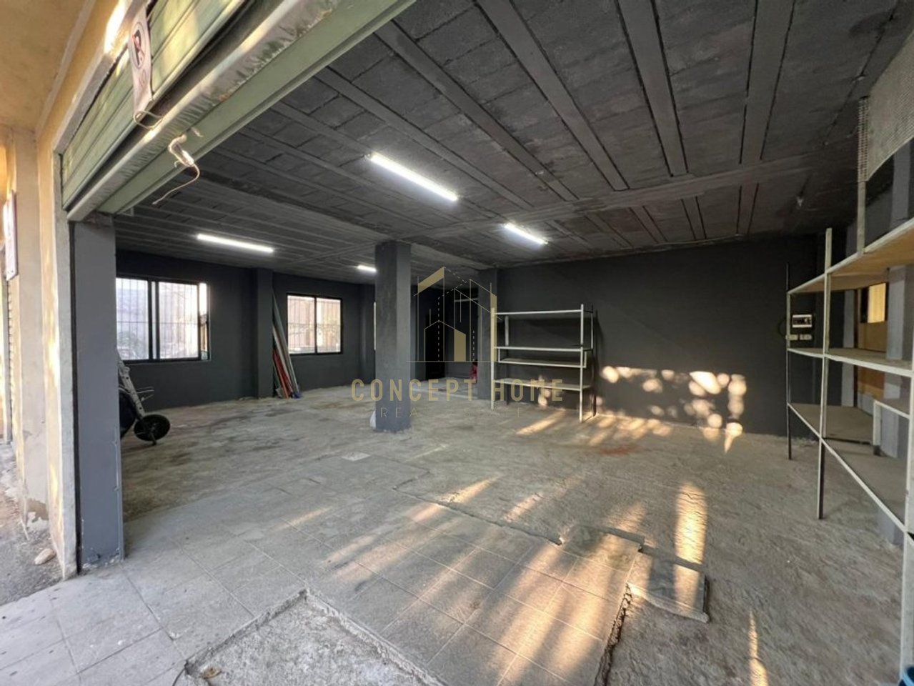Premises for Rent in Laprakë, Tirana - 650€ |
