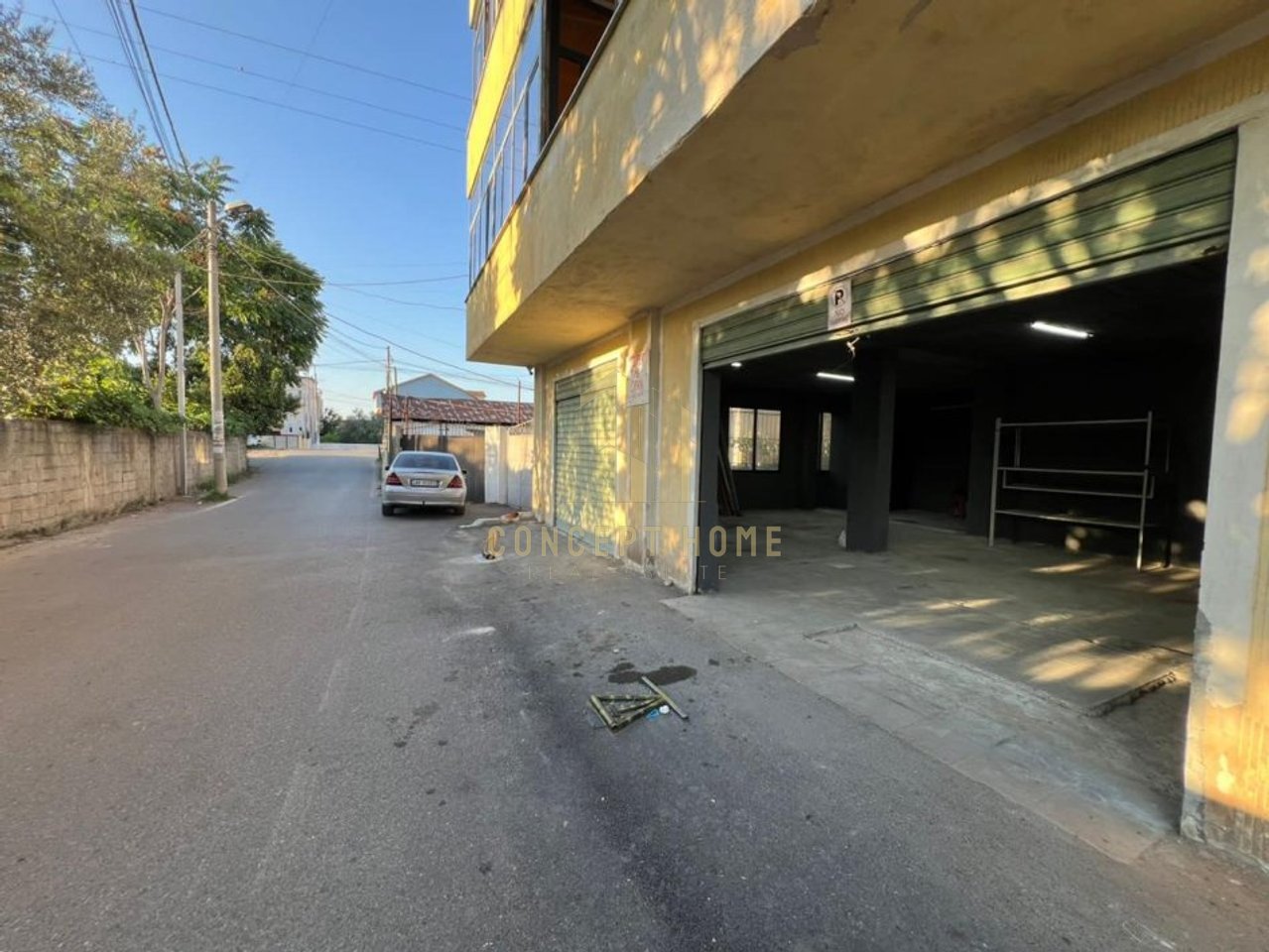 Premises for Rent in Laprakë, Tirana - 650€ |