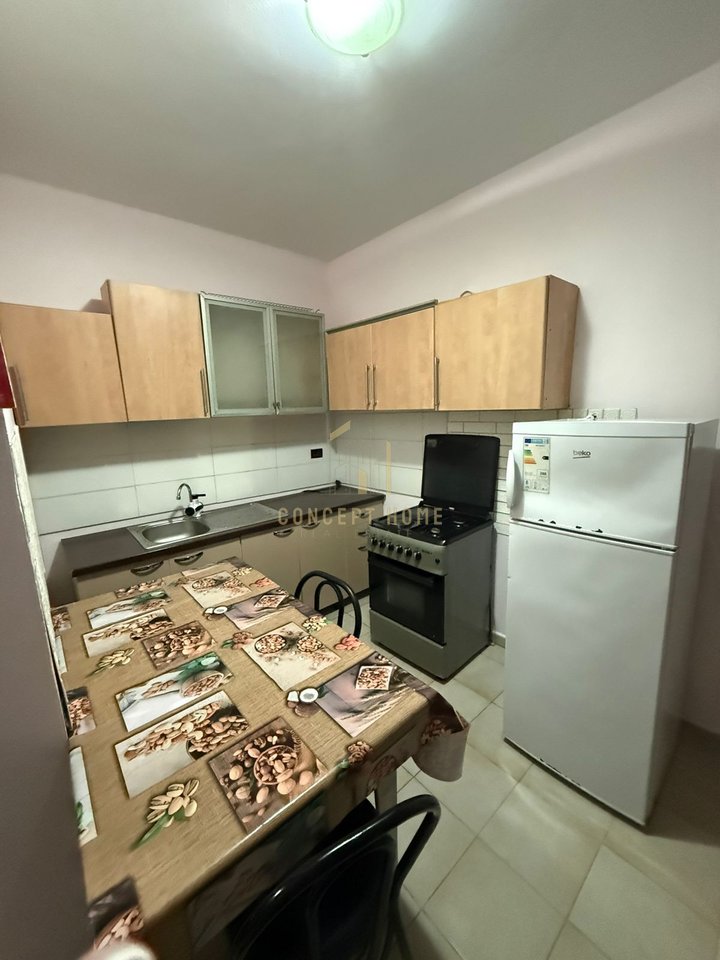Jepet me qera apartament 1+1 ne Fresk