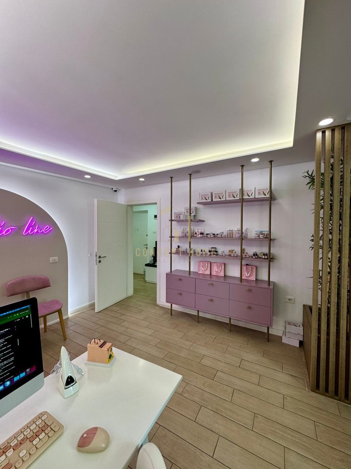 Jepet me qera ambienti ne Vasil Shanto