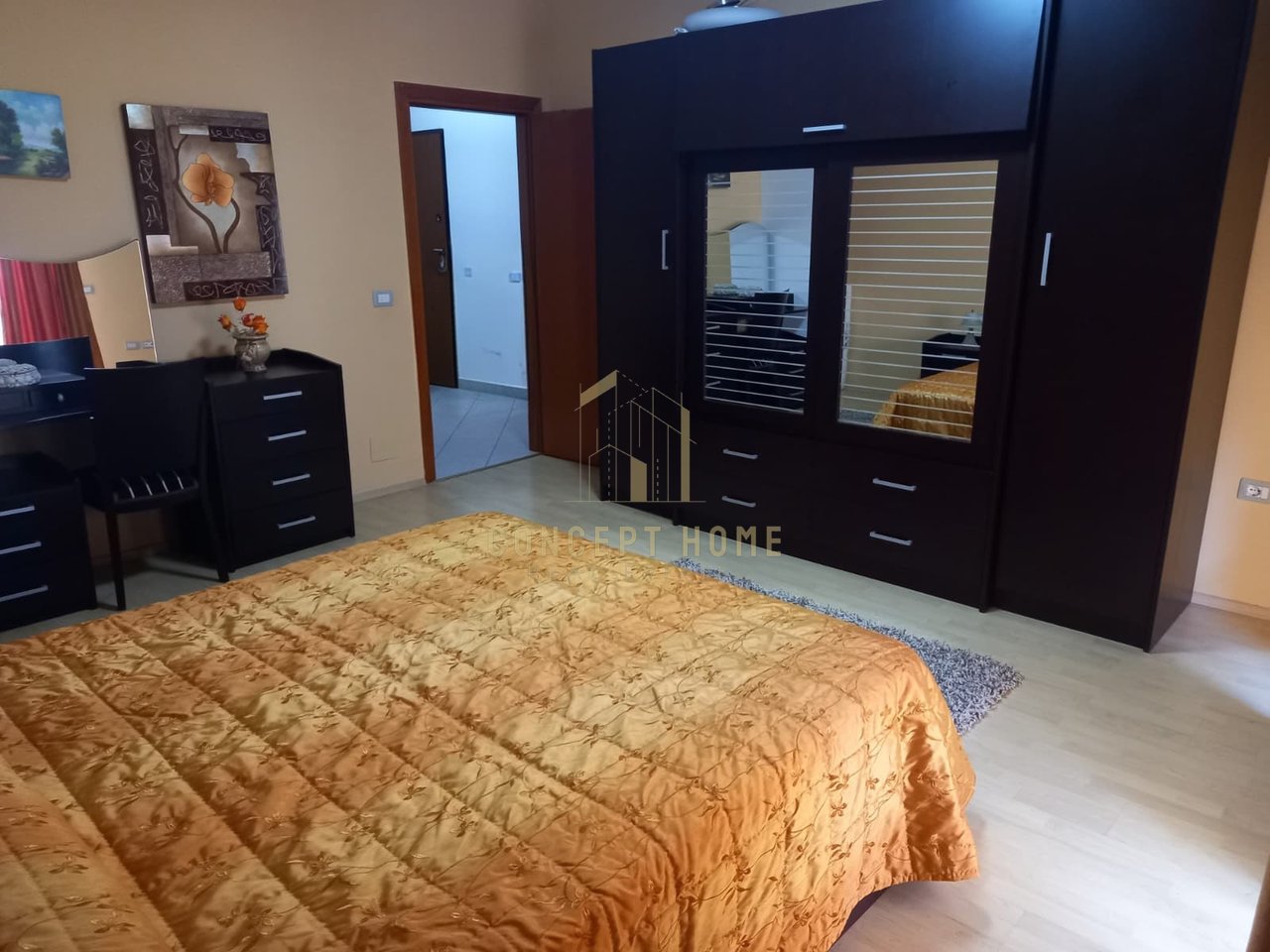 Apartment 2+1+2 for rent at Komuna e Parisit