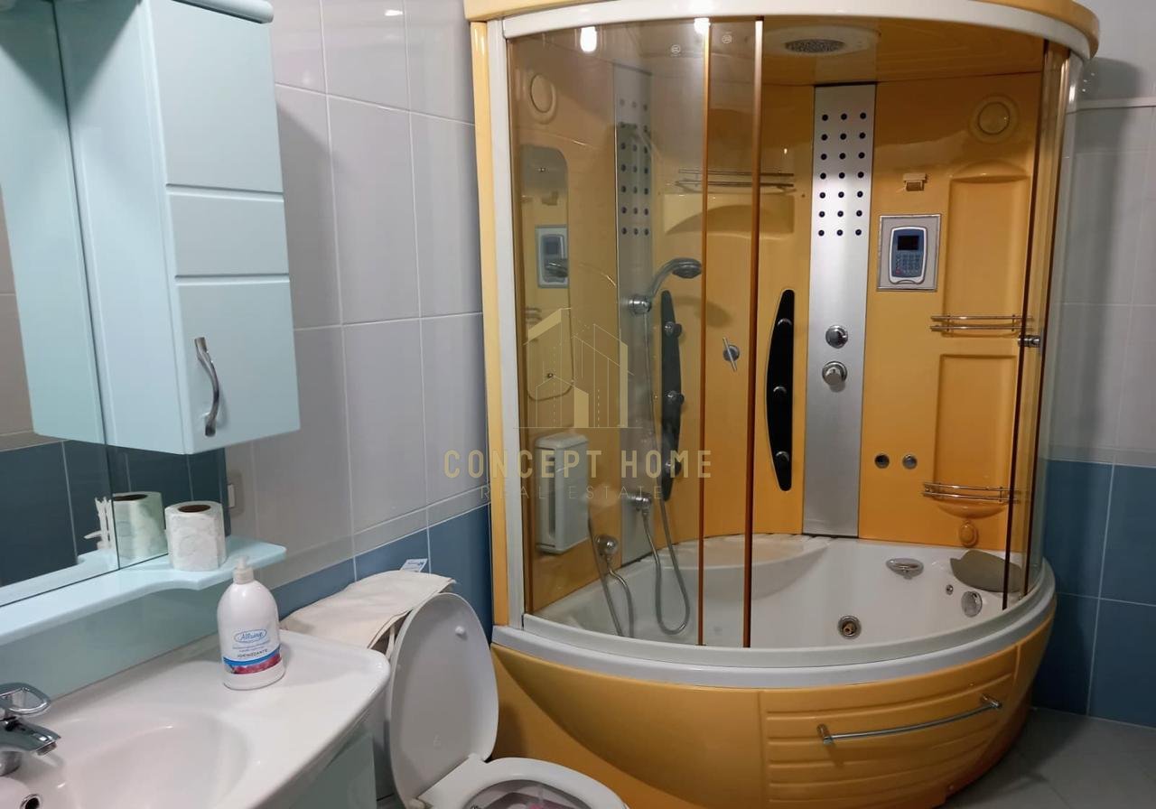 Apartment 2+1+2 for rent at Komuna e Parisit