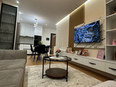 Apartament 2+1 Me Qira në  Univers City - 650€ | 90 m²