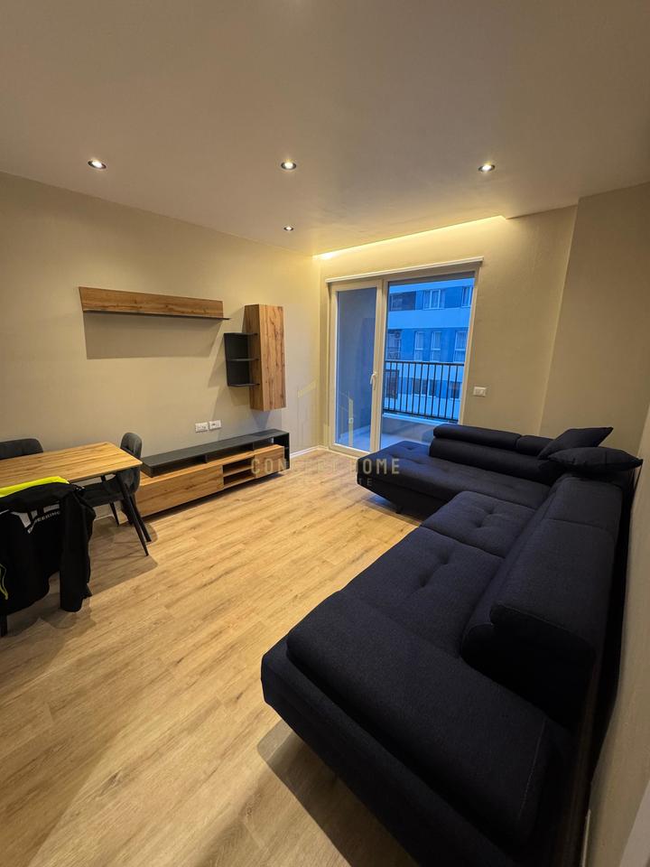 Appartamento 2+1+2+Posto Auto in Affitto a Univers City