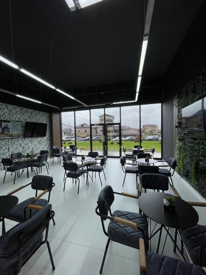 Ambient Multifunksional Me Qera tek Kompleksi INERTI shpk - 1100€ | Ambient 141 m²