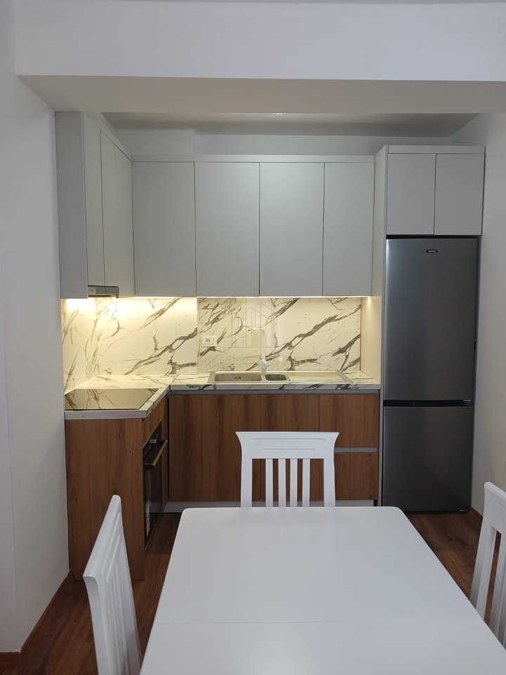 1+1 Apartment for Rent at Kodra e Diellit 2, Tirana - 700€ | 91 m²