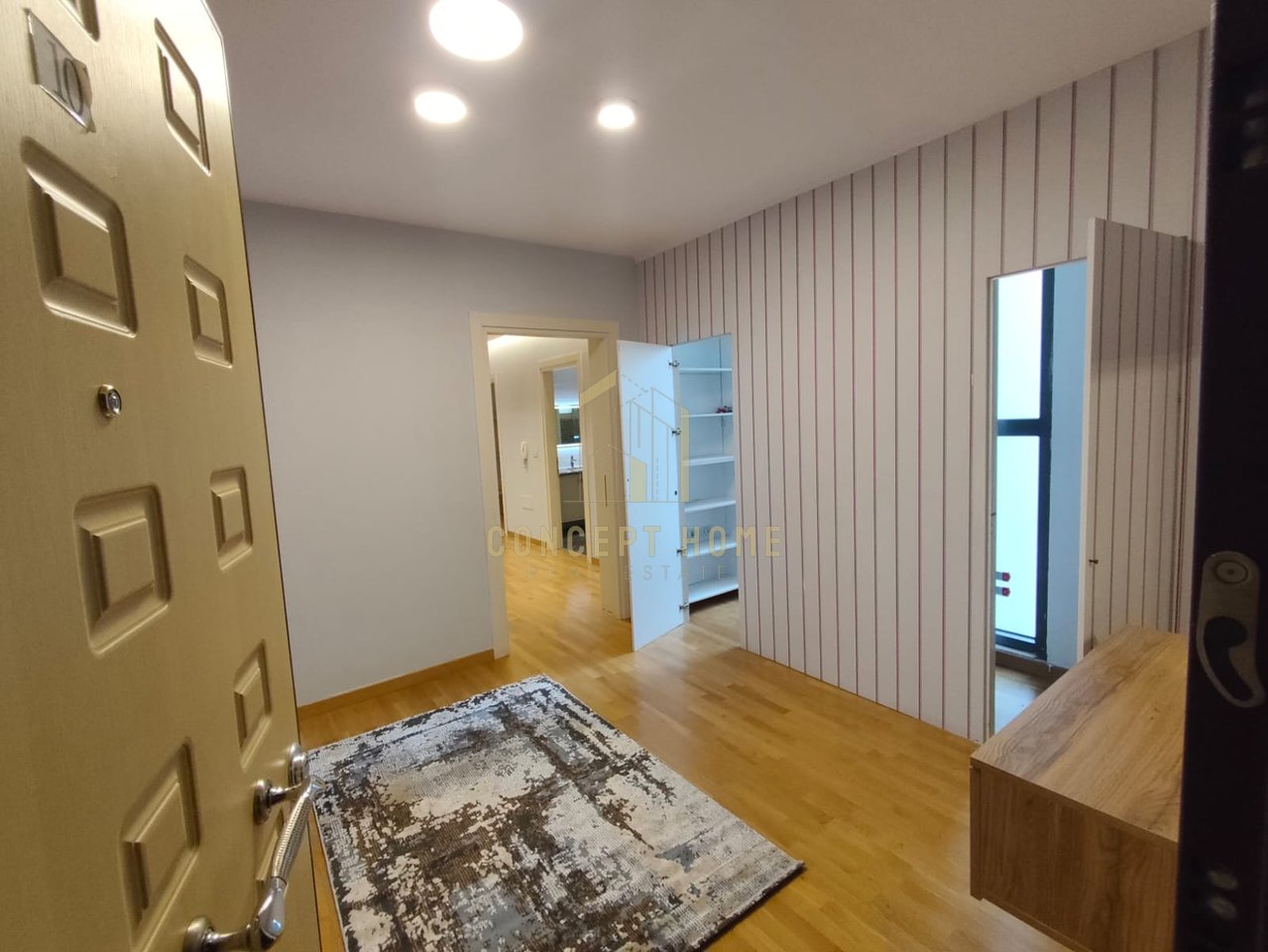 Jepet me qera apartament 3+1+2 tek Liqeni