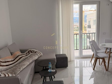 2+1 apartment for rent in Kamez